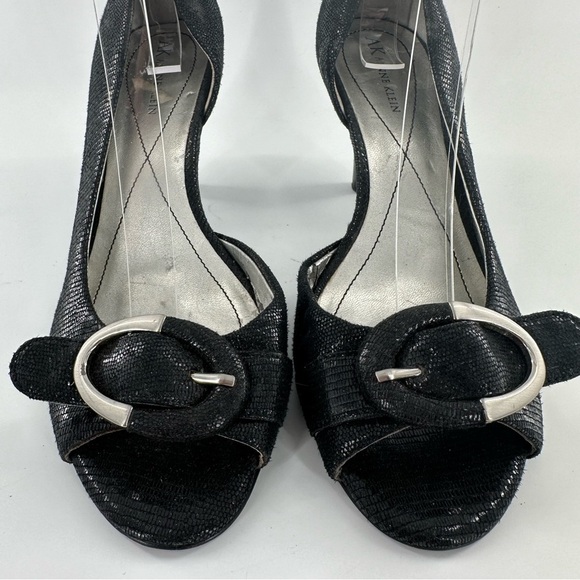 AK Anne Klein womens heels size 8.5 Roselyn black faux leather dorsay buckle - Picture 6 of 14
